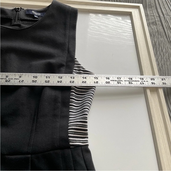 Madewell Black Sleeveless Fit & Flare Mini Dress with Striped Side Panels Size 0 - Picture 8 of 11